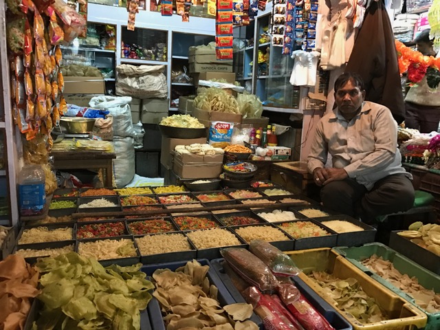Puesto de pastas y legumbres del Mercado de Johpur