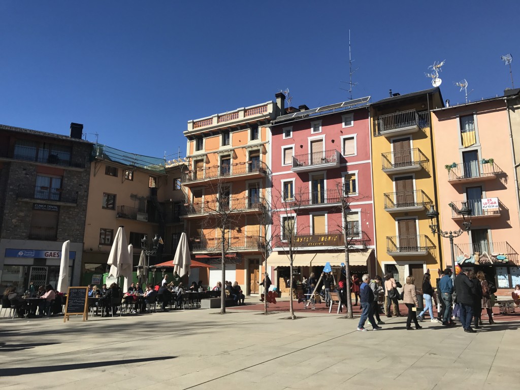 Plaza de la Oficina de Turismo Puigcerdá
