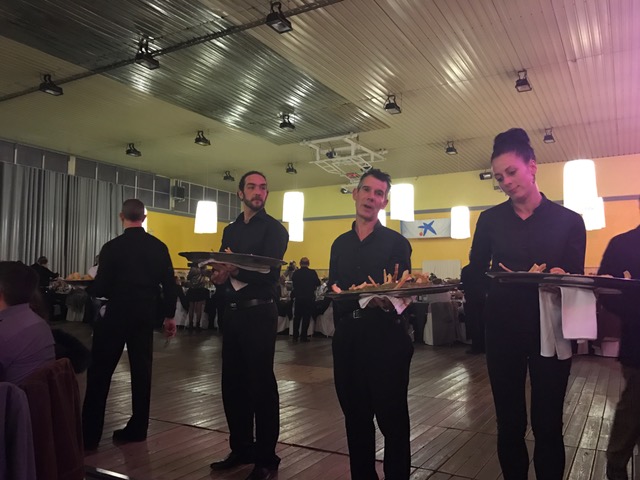 Camareros apunto de empezar