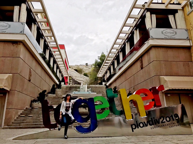 "Juntos" , es el lema de la campaña de Plovdiv, capital europea