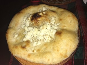 Pan artesano con queso