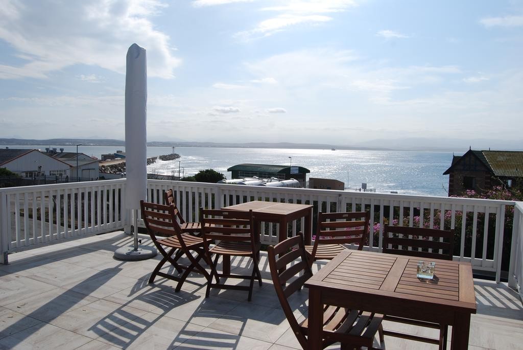 Terraza de Cove Guest House